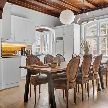 度假居 5 Bedroom Cozy In *