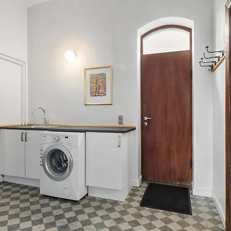 5 Bedroom Cozy In * Naestved